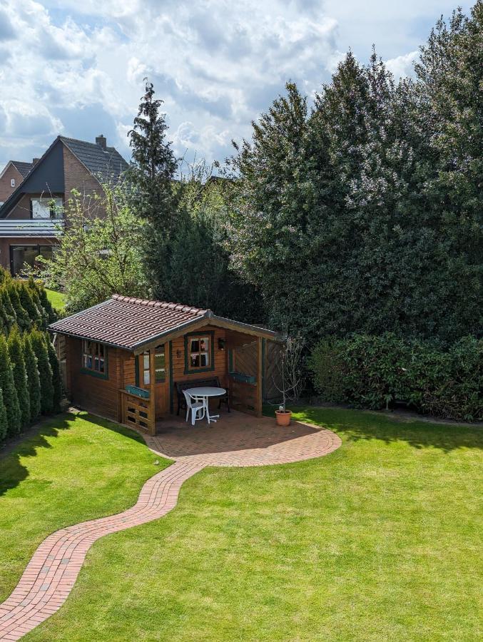 Ferienwohnung Leni Erstes Og Inkl Balkon Gartenblick Kostenfreier Parkplatz Stadtnah Aber Ruhig Gelegen Meppen Exterior foto